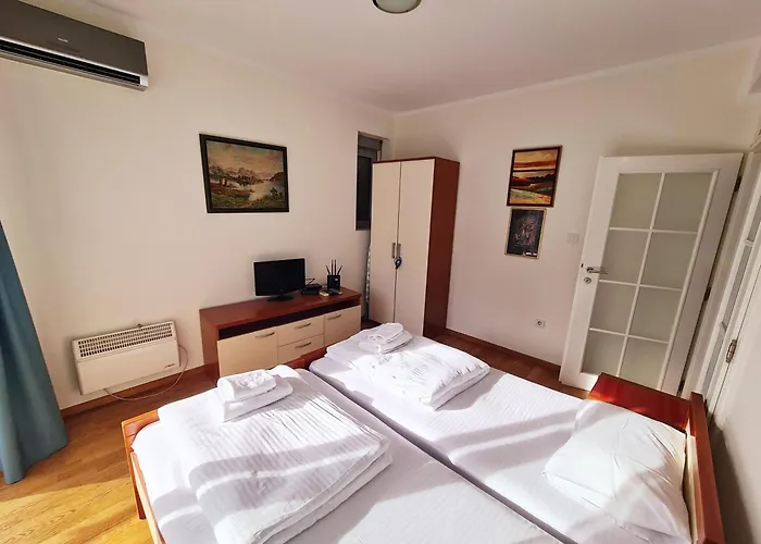Centar New Loki Apartments